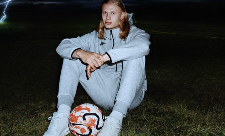 athletes wearing nike