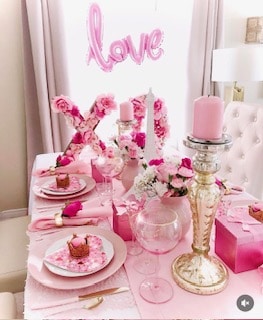 simple brunch table settings
