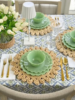 easter table decor