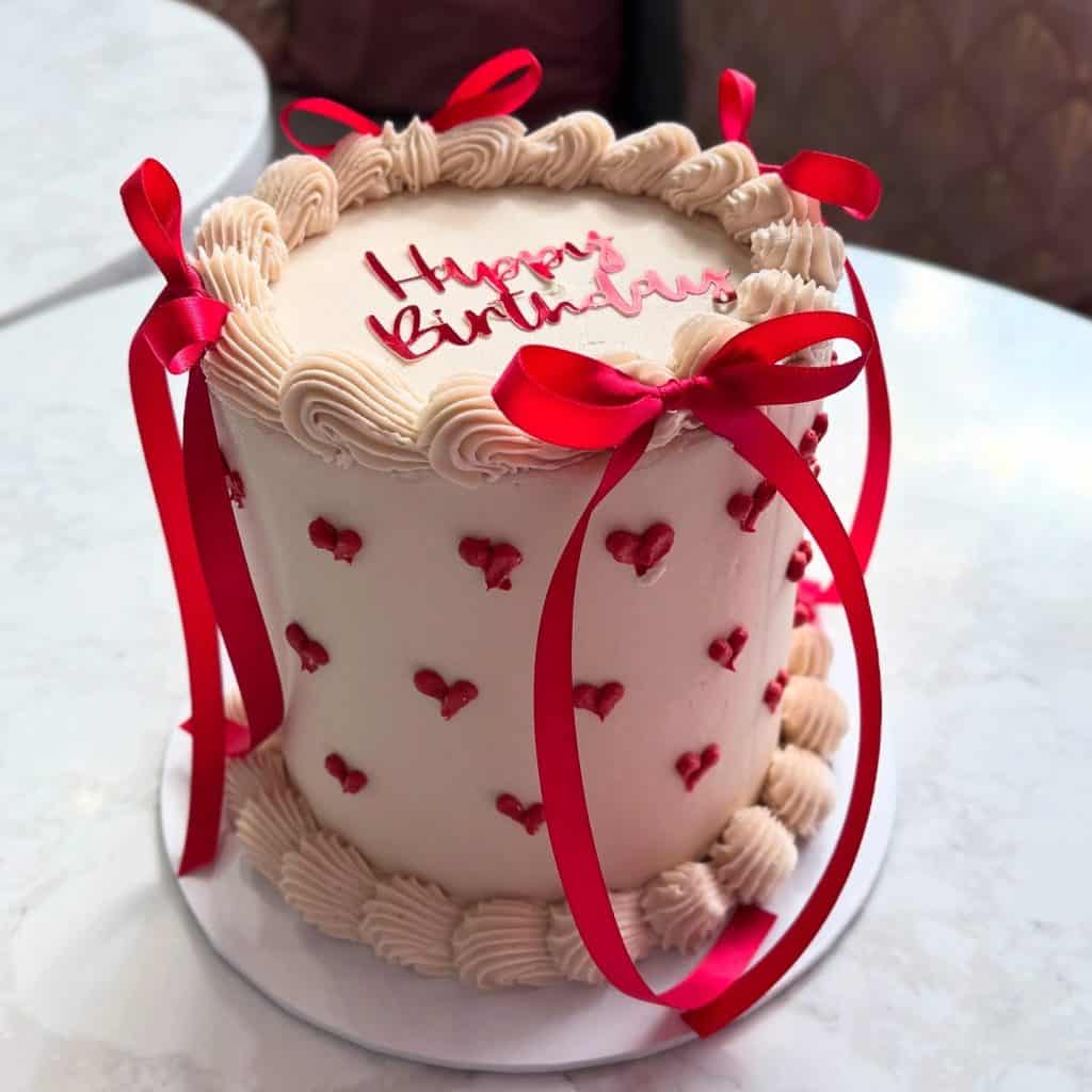 bow birthday cake