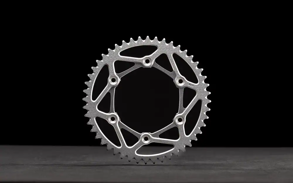 Rear sprocket
