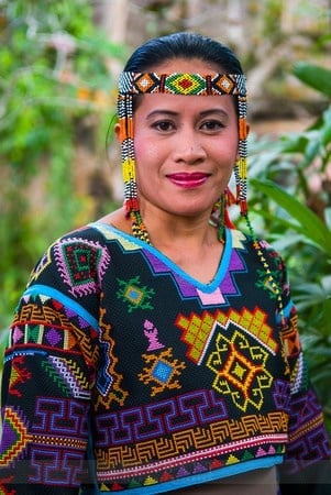 island-hopping-in-the-philippines_p1132508264-3