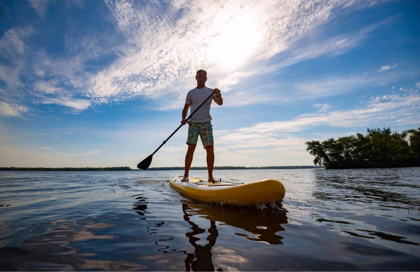 How to stand on a paddle board