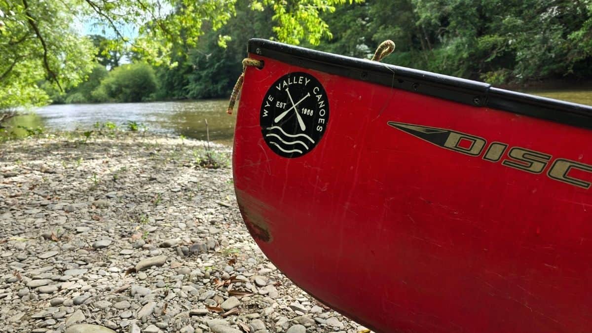 Canoe vs Kayak - Wye Valley Canoes