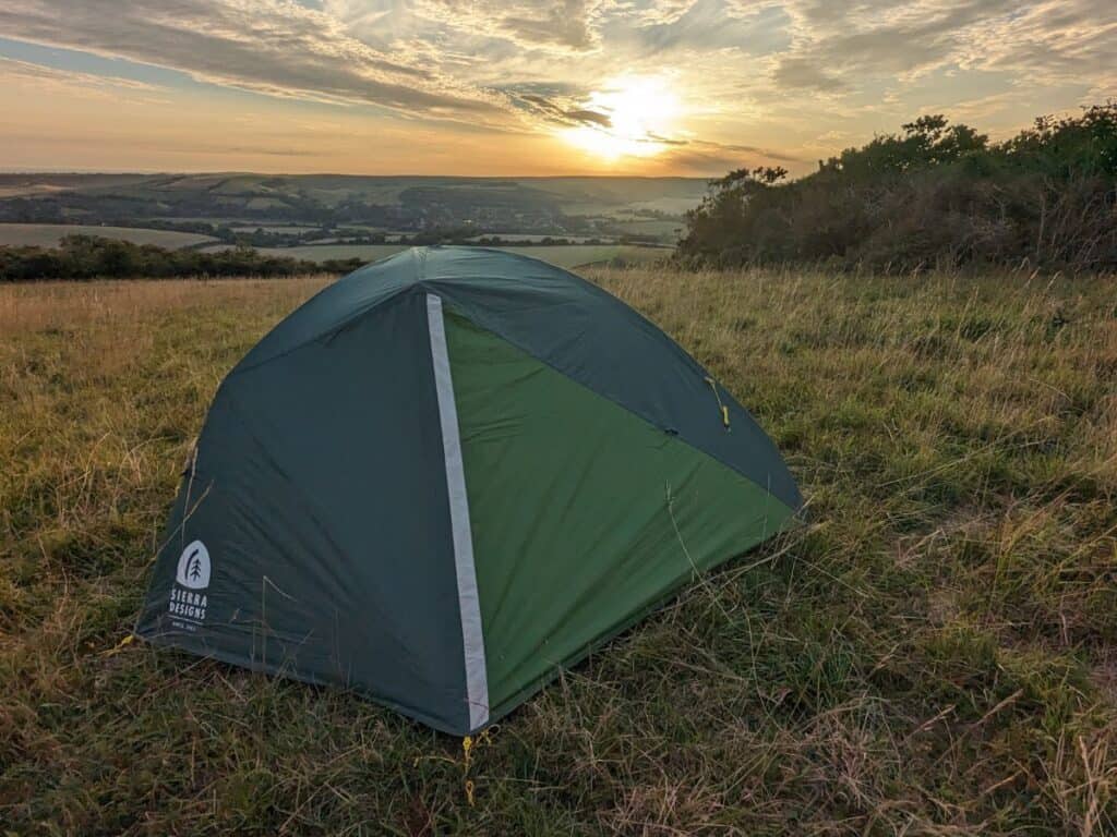 Wild Camping: The Complete Beginner's Guide (2025) 18 Sierra Designs Meteor 3000