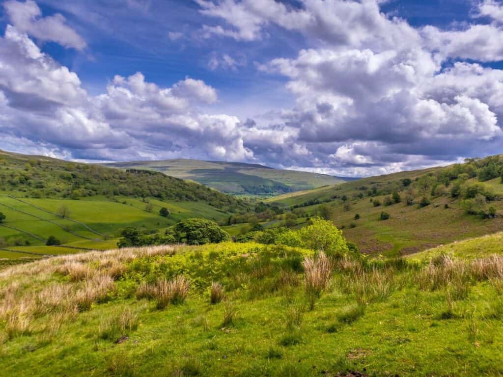 Wild Camping: The Complete Beginner's Guide (2025) 12 Yorkshire Dales