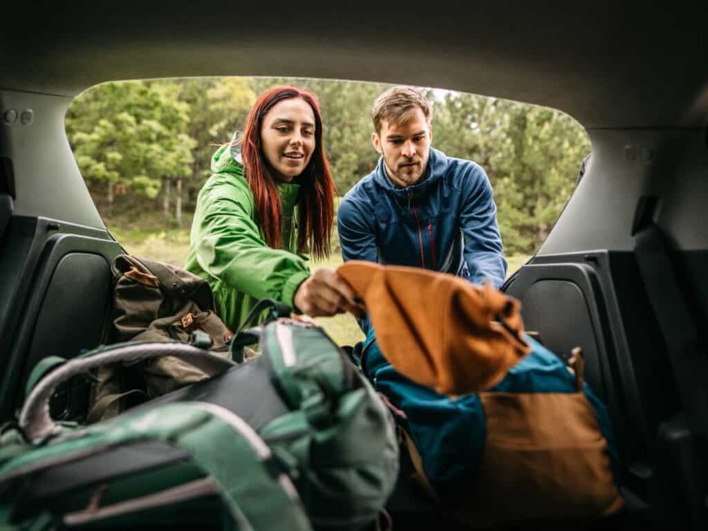 39 Essential Tips for Camping in the Rain (Rain-Proof Your Adventure) 2 Packing gear for camping in the rain