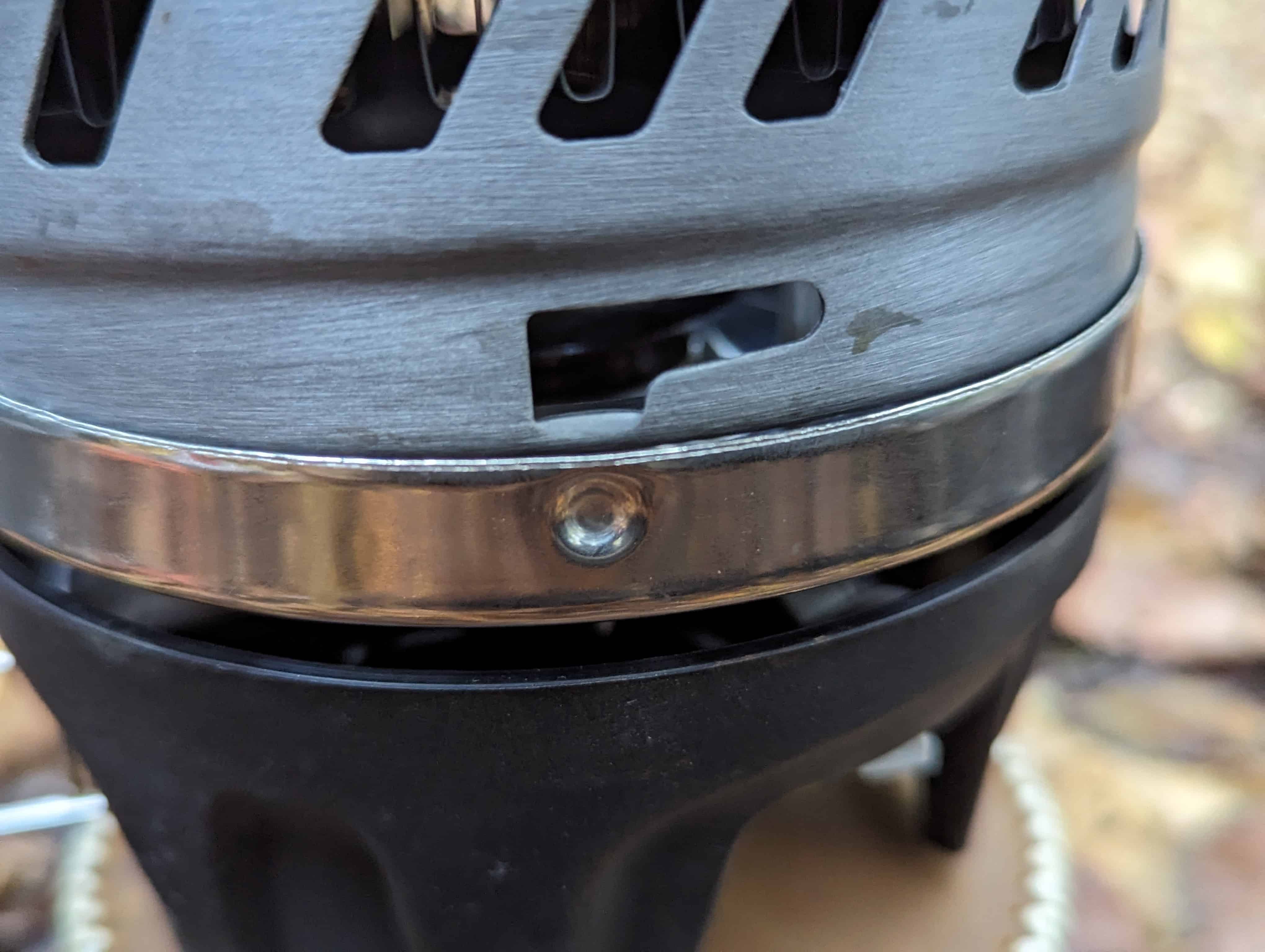 Fire Maple Polaris Cooking System Review (2024) 6 Secure connection between the pot and stove
