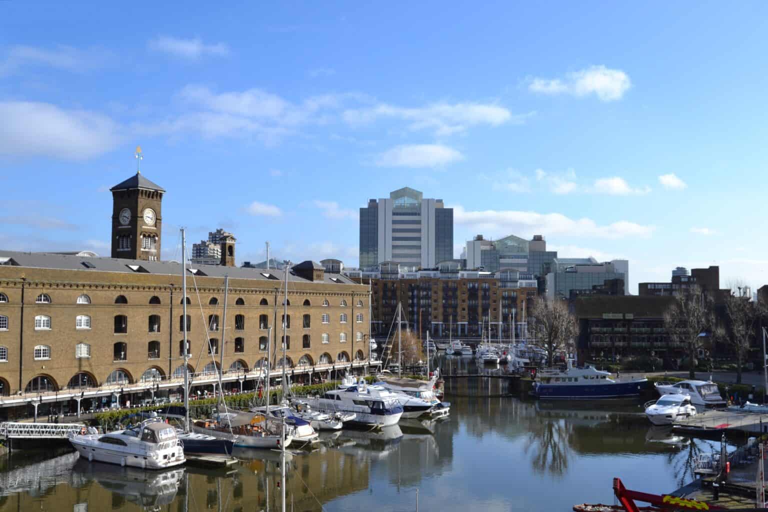 Paddleboard London: 10 Best SUP Spots 2025 5 St Katharine Docks