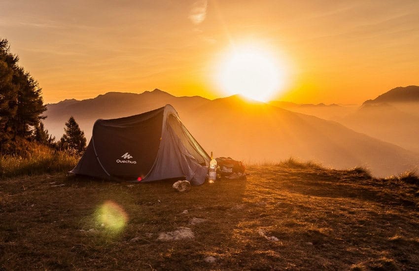 Tents and Shelters for Camping in the UK: The Ultimate Guide 9 pop up tent