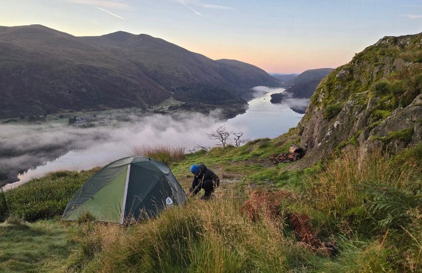 Tents and Shelters for Camping in the UK: The Ultimate Guide 1 Quick tent set up