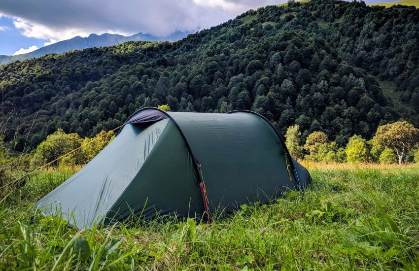 Tents and Shelters for Camping in the UK: The Ultimate Guide 5 Tunnel tent - Terra Nova Starlink 2