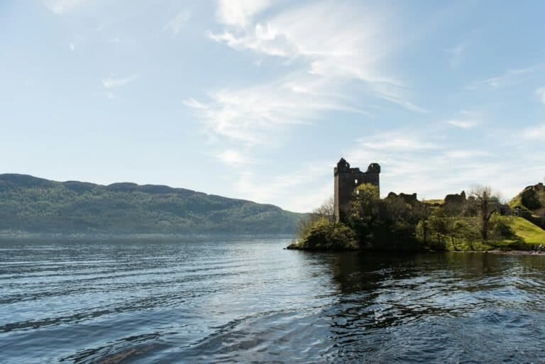 Multi-Day Canoe Kit List For the Great Glen Canoe Trail