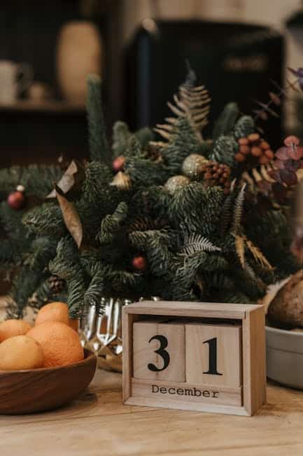 Juledekoration med kalender til 31. december, perfekt til nytårsaften.