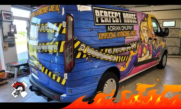 Perfect House Projekt Na Samochod Bokiem 1000x600