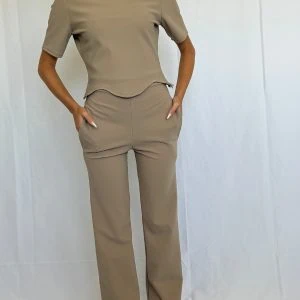 גזרת מכנס סריג בסיסי להדפסה, סרטון הדרכה וסטיילינג - סטייליש