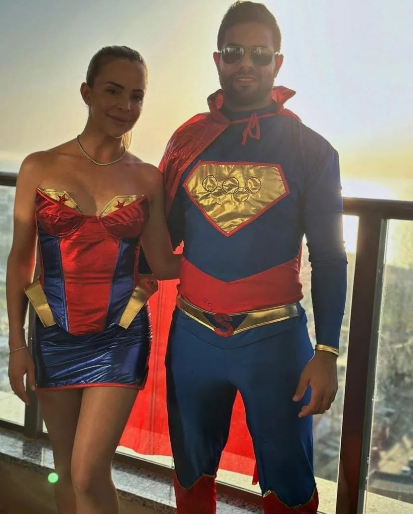 תחפושת משפחת גיבורי על למכירה והשכרה - Stylish