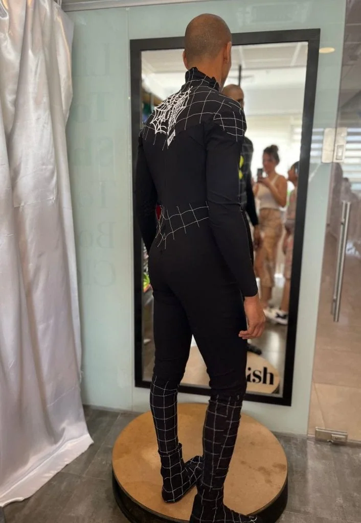 תחפושת Venom- Stylish, בית ספר לעיצוב אופנה