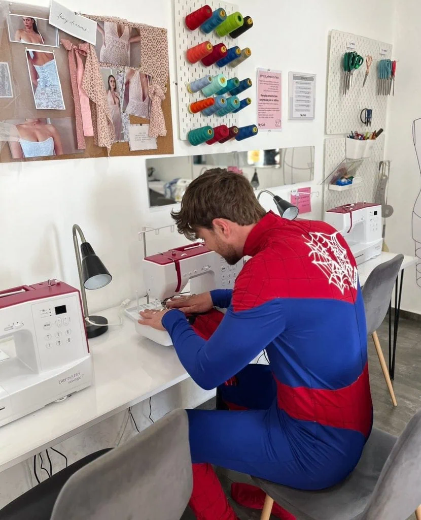 עיצוב תחפושת Spider-Man - סטייליש, בית ספר לעיצוב אופנה
