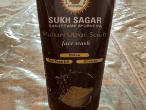Sukh Sagar Multani Ubtan Face Wash with tea tree oil and olive oil.