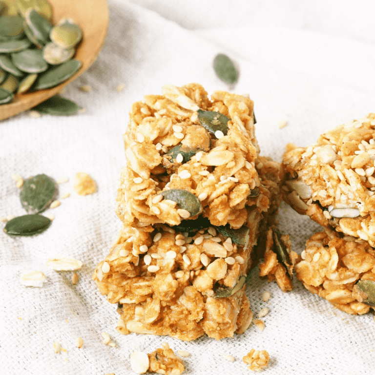 natural protein bars that are homemade and plant based