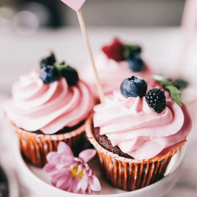 cupcakes at a Valentines party