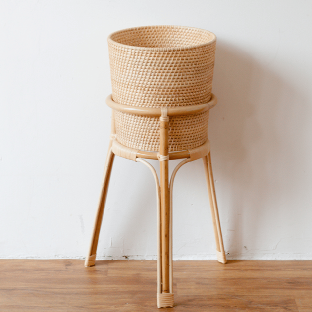 bamboo plant stand