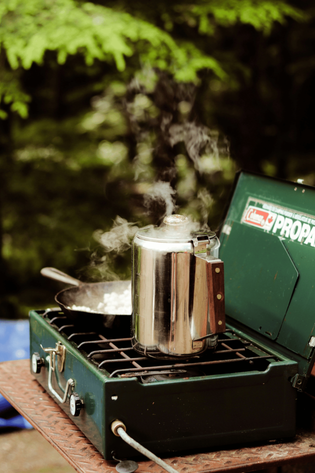 making oatmeal while camping