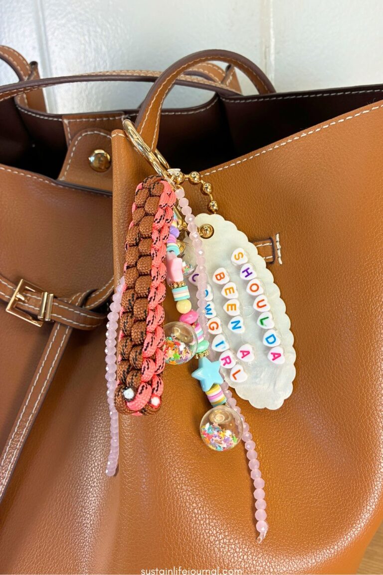 DIY keychain and DIY bag charm