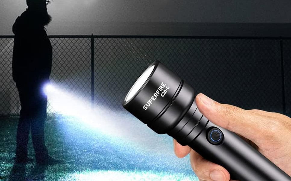 sure fire flashlight
