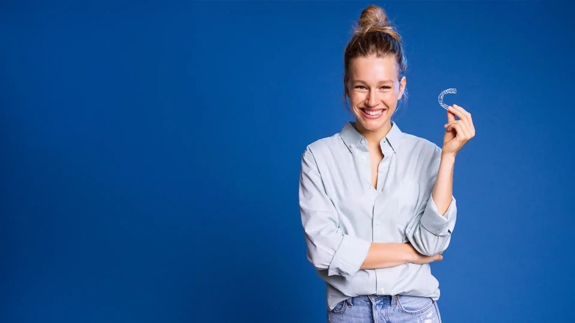 Invisibility & Comfort: The Clear Invisalign Benefits