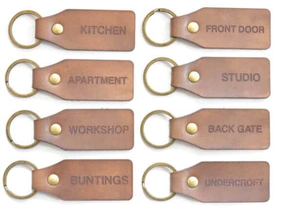 Leather key tag TA 035-8