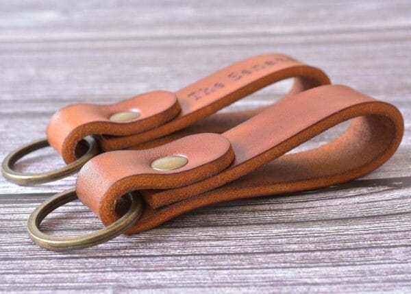 leather keychain ta-031-11
