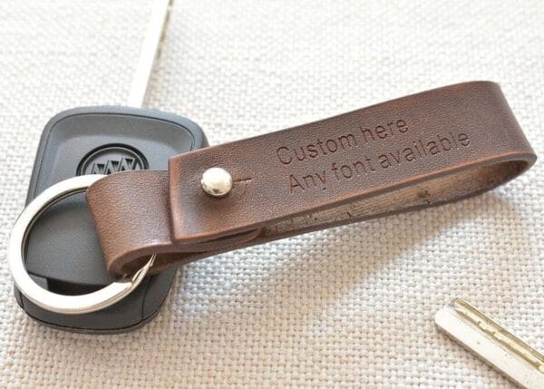 Leather keyring TA 042-2