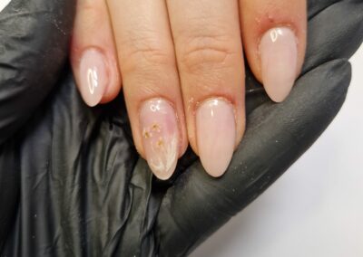 Shellac Maniküre für langanhaltende Nagelfarbe