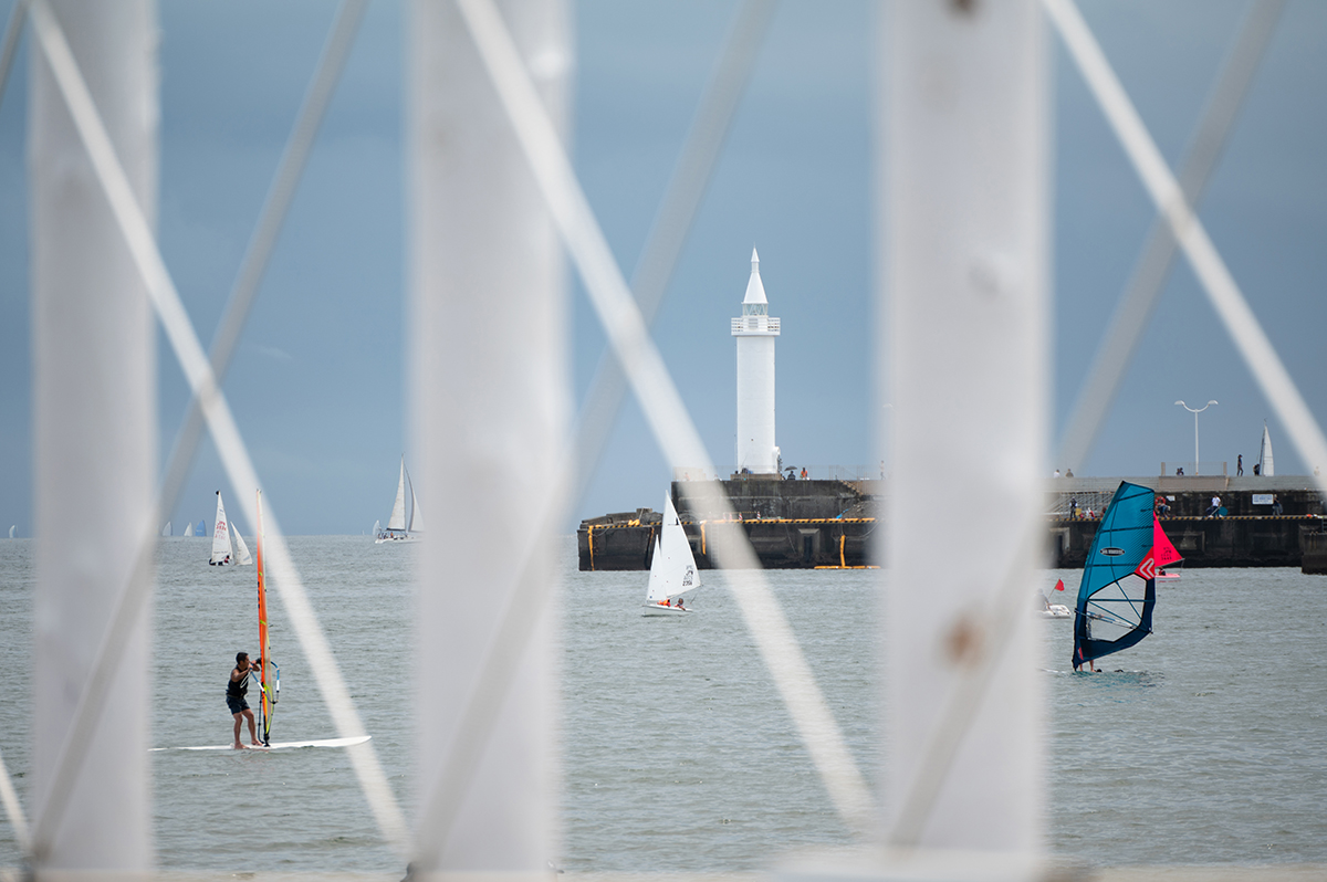 <p>Focale : 300mm Exposition : F/6.3 1/320sec ISO 100</p>