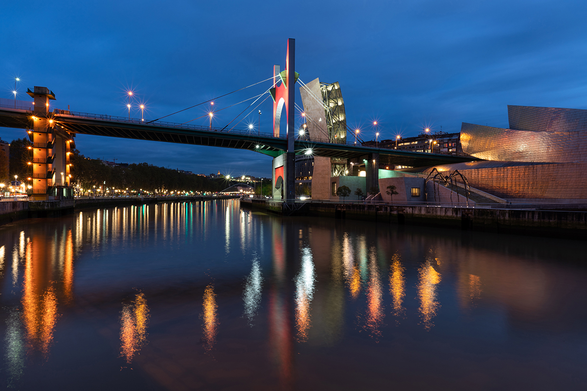 <p>Focal length : 24mm Exposure :F/18 30.0 sec ISO 50</p>
