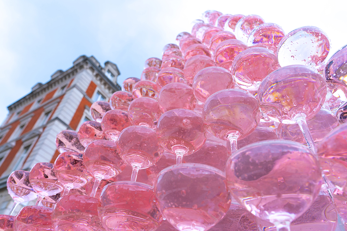 <p>Focal length : 26mm<br />
Exposure : F/7.1 1/100 sec ISO 100</p>
