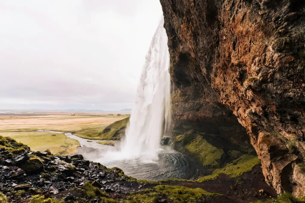 Cascade de Seljalandsfoss en Islande