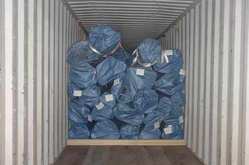 stainless steel pipe bundle loading
