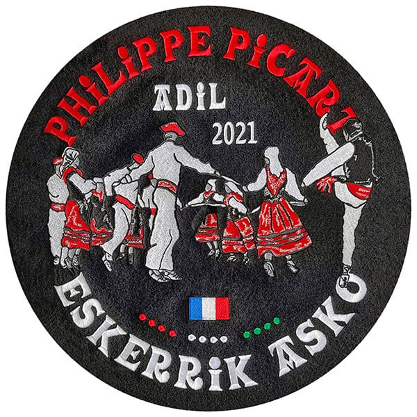 txapela bordada para regalo