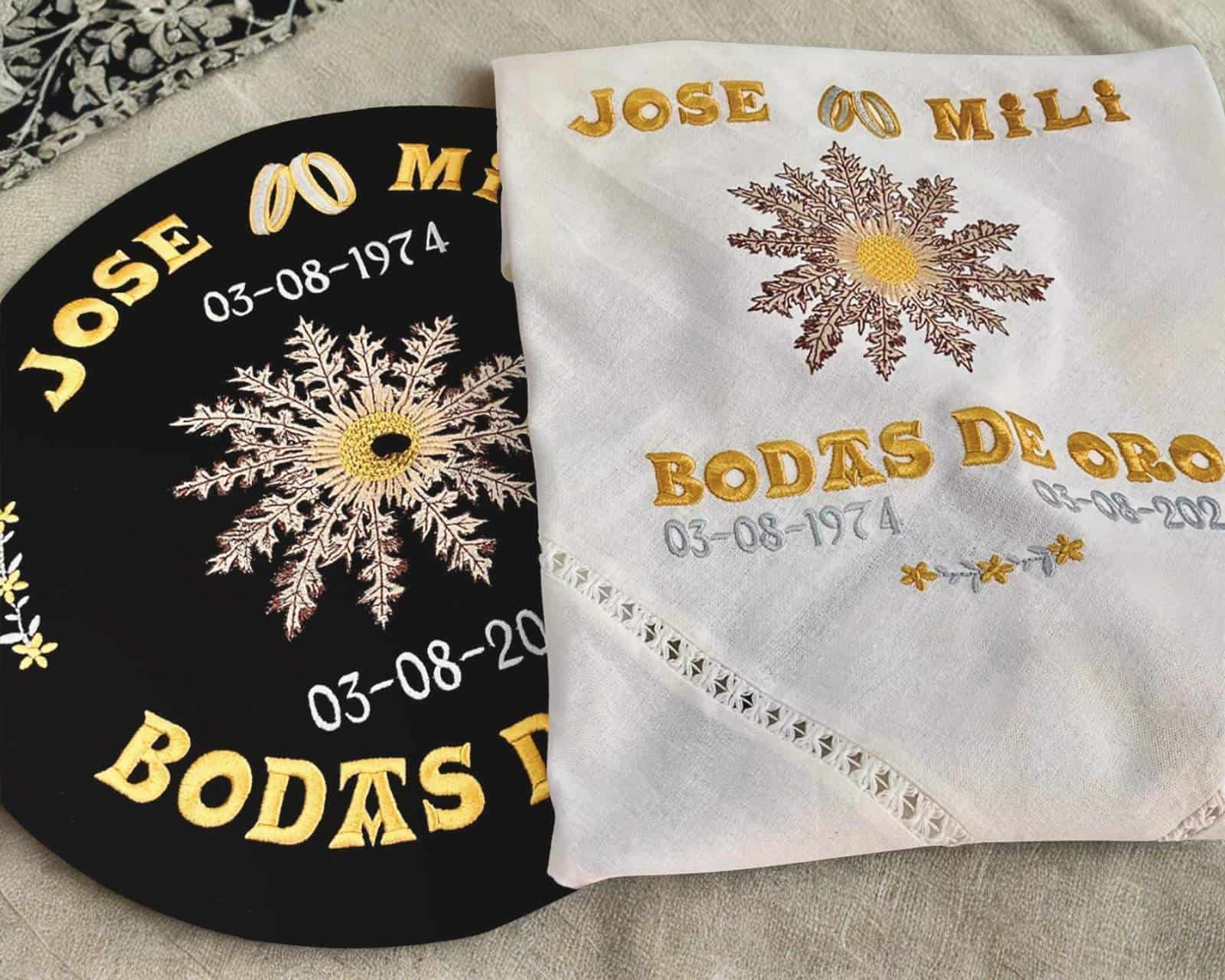 Txapela y pañuelo personalizados a juego, bordados para unas bodas de oro, con los nombres Jose y Mili