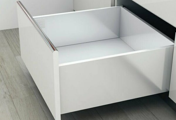 Hidastinlaatikkosarja Magic Pro - Korkeus 172mm- syvyys 270mm