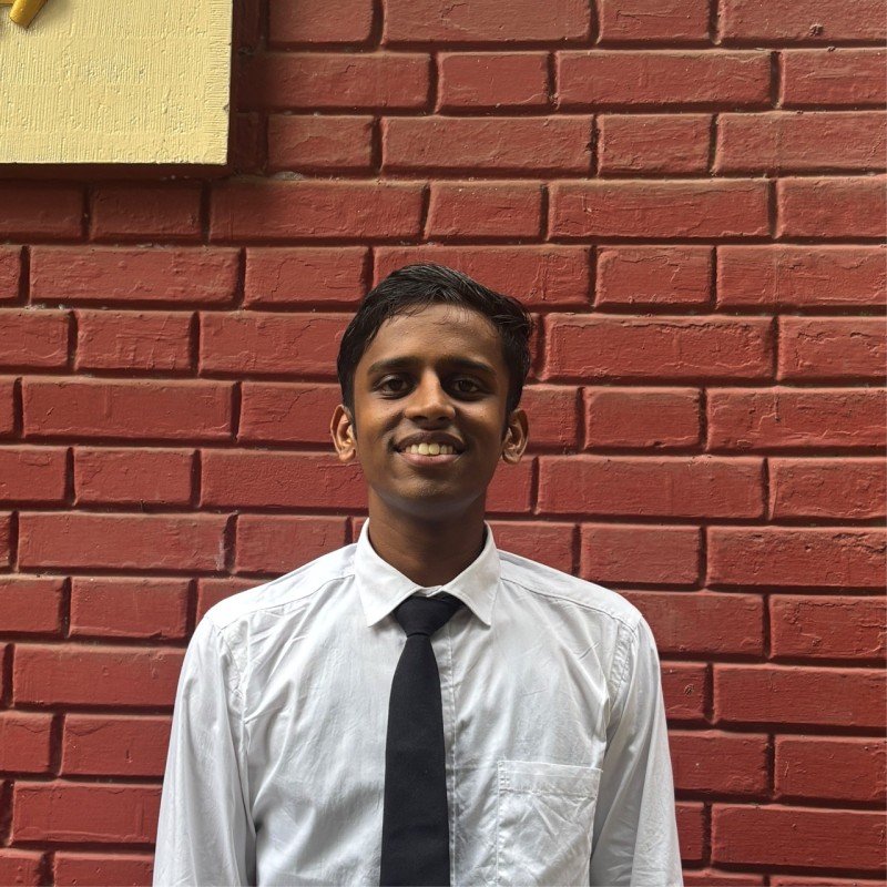 MBA CET topper student portrait – Admitted to Top B-School – The Top Percentile