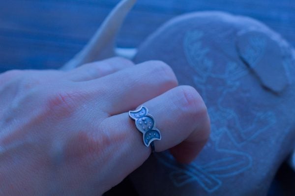 triple moon ring