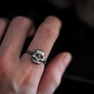 silver skull ring