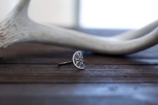 dainty vegvisir ring for women