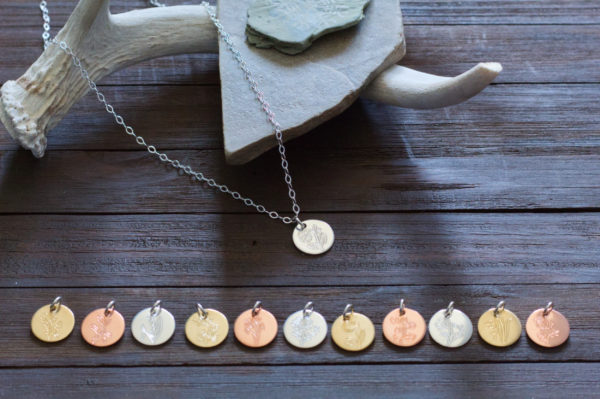 birth flower necklace