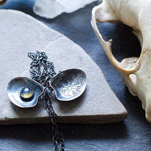 vegvisir clamshell locket pendant