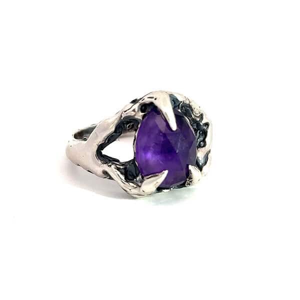 Claw Set Amethyst Sterling Silver Ring - Size 9 - Image 3